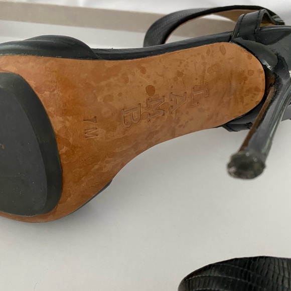 LAMB Sz 7 Serena Point Toe T-Strap Pump Black - Picture 4 of 8